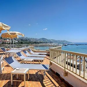 Dei Due Porti San Remo
